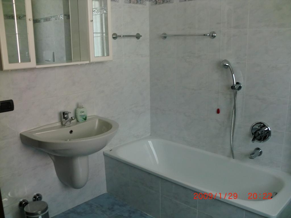 Villa Berta Рива дел Гарда Стая снимка